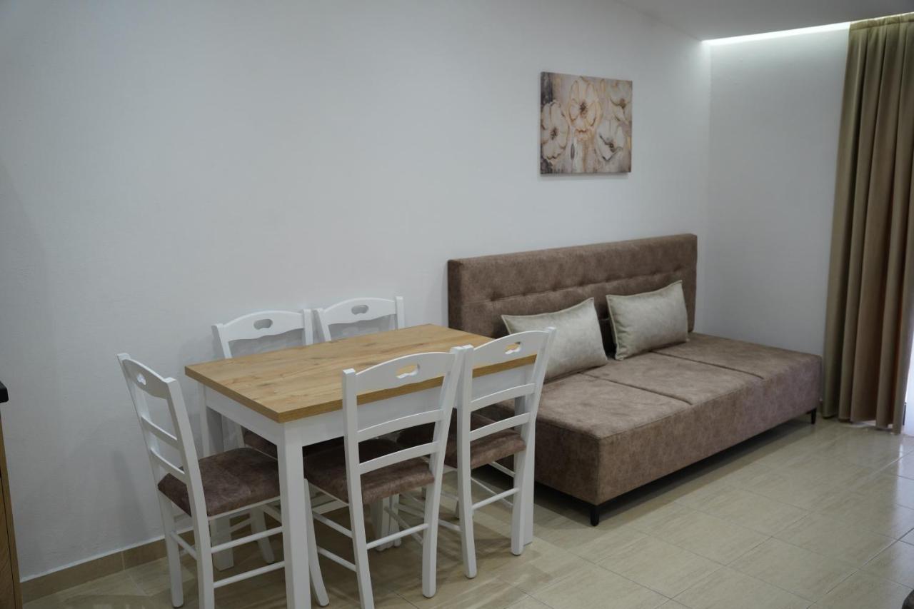 Apartments Costa Azzurra Velipoja Kültér fotó