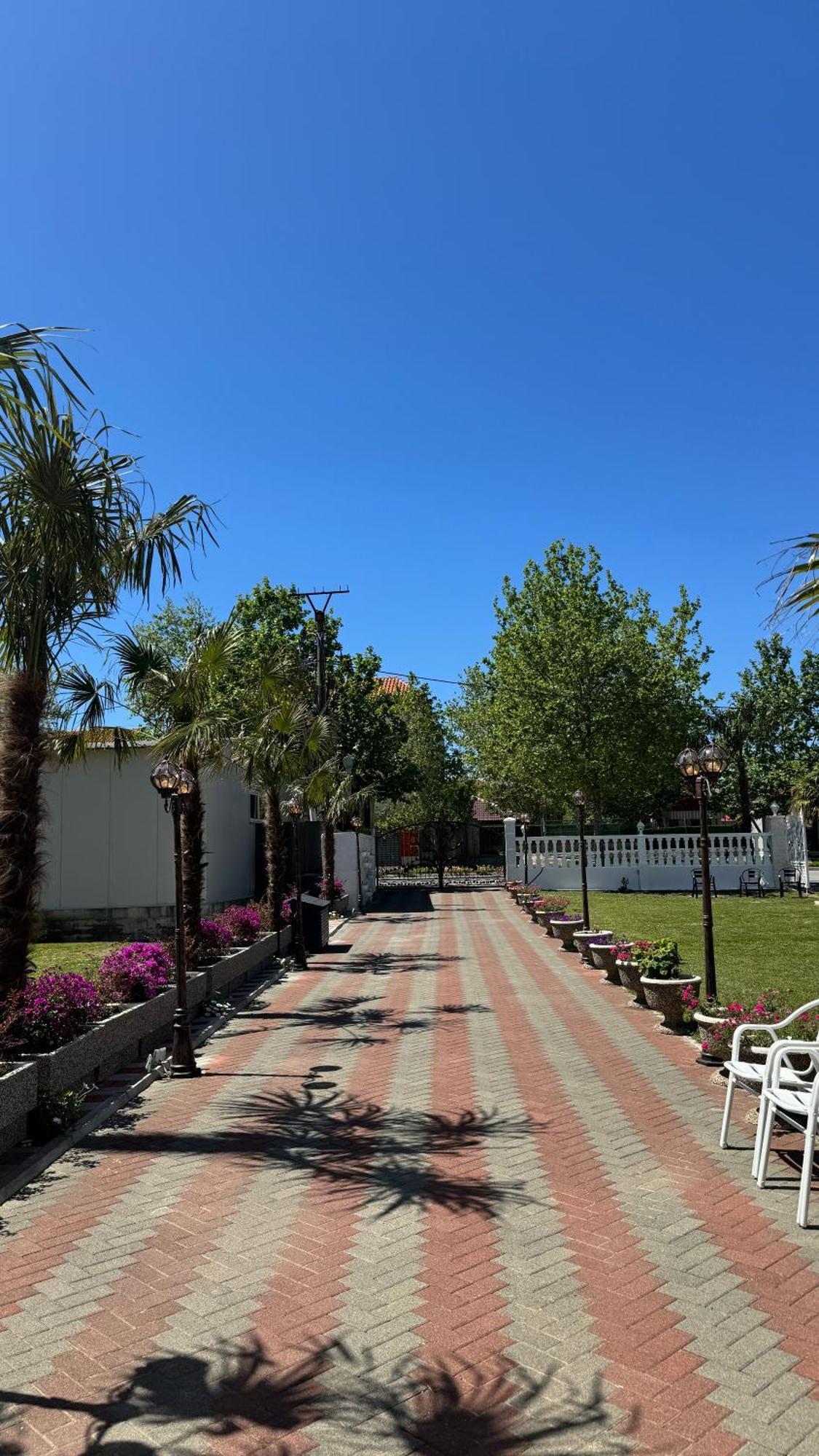 Apartments Costa Azzurra Velipoja Kültér fotó